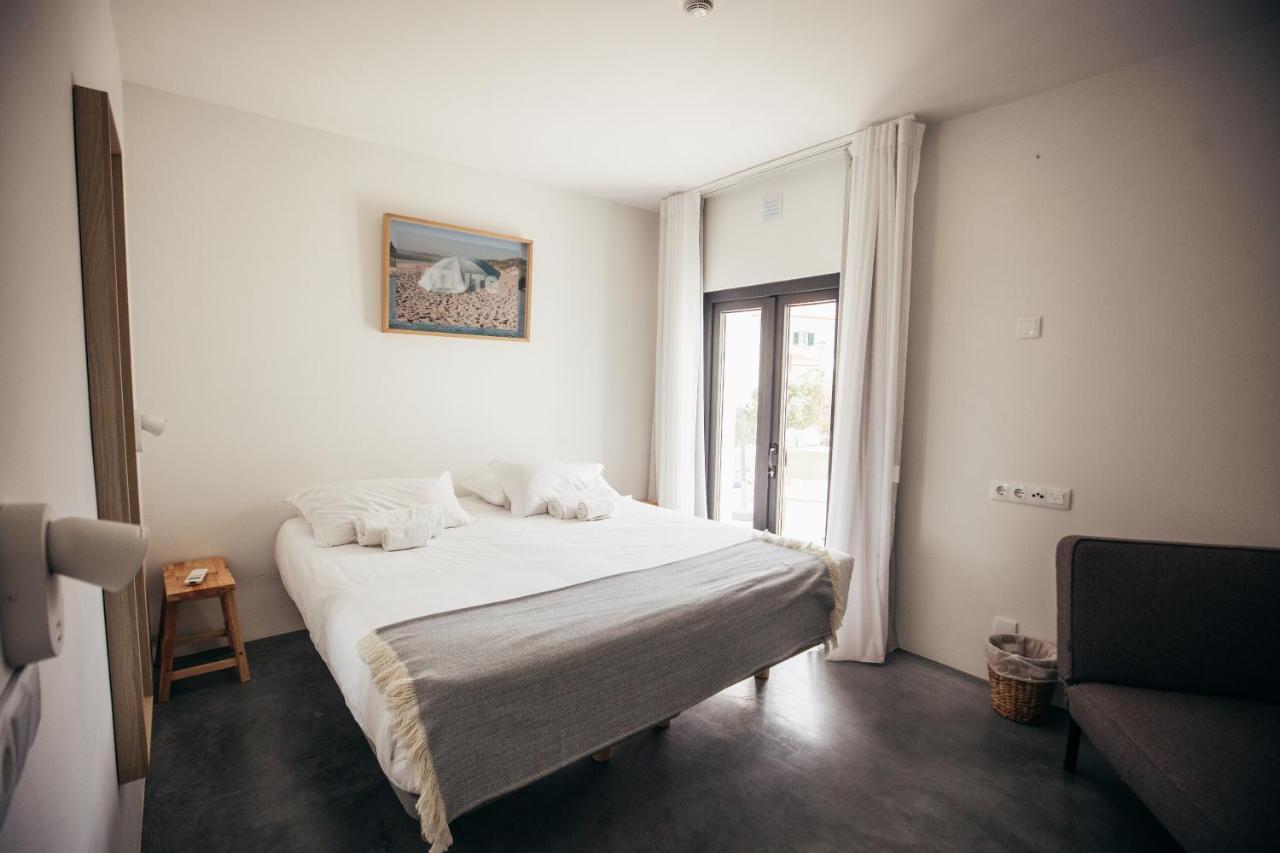Mute Hostel Порту Кову Екстериор снимка